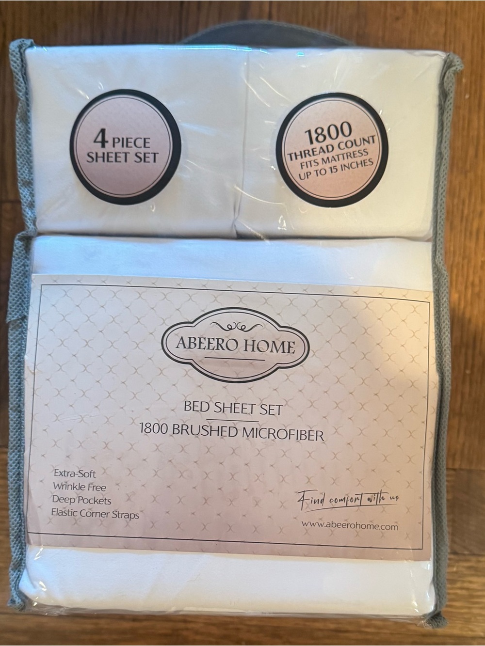 Abeero Home Luxury Sheet Set, King Size, 4 Pieces, White, New in Box